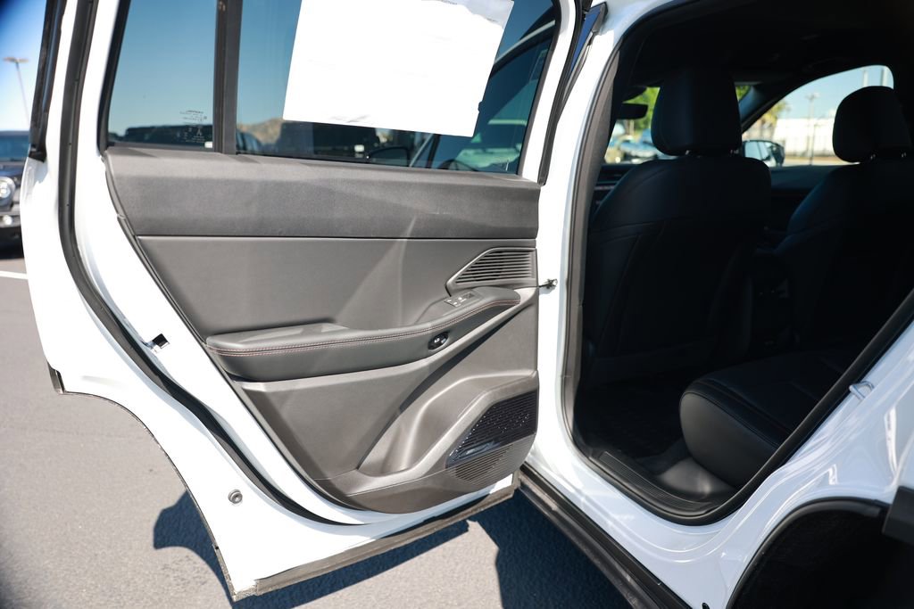 New 2026 Jeep Cherokee Limited image 31