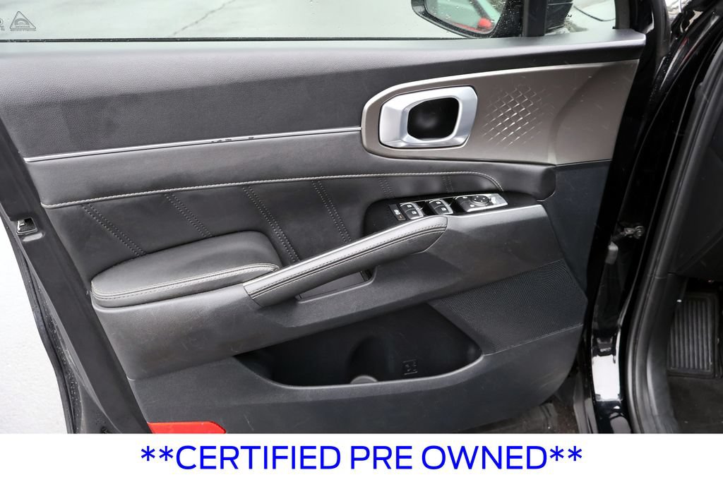 Used 2023 Kia Sorento SX FWD image 35