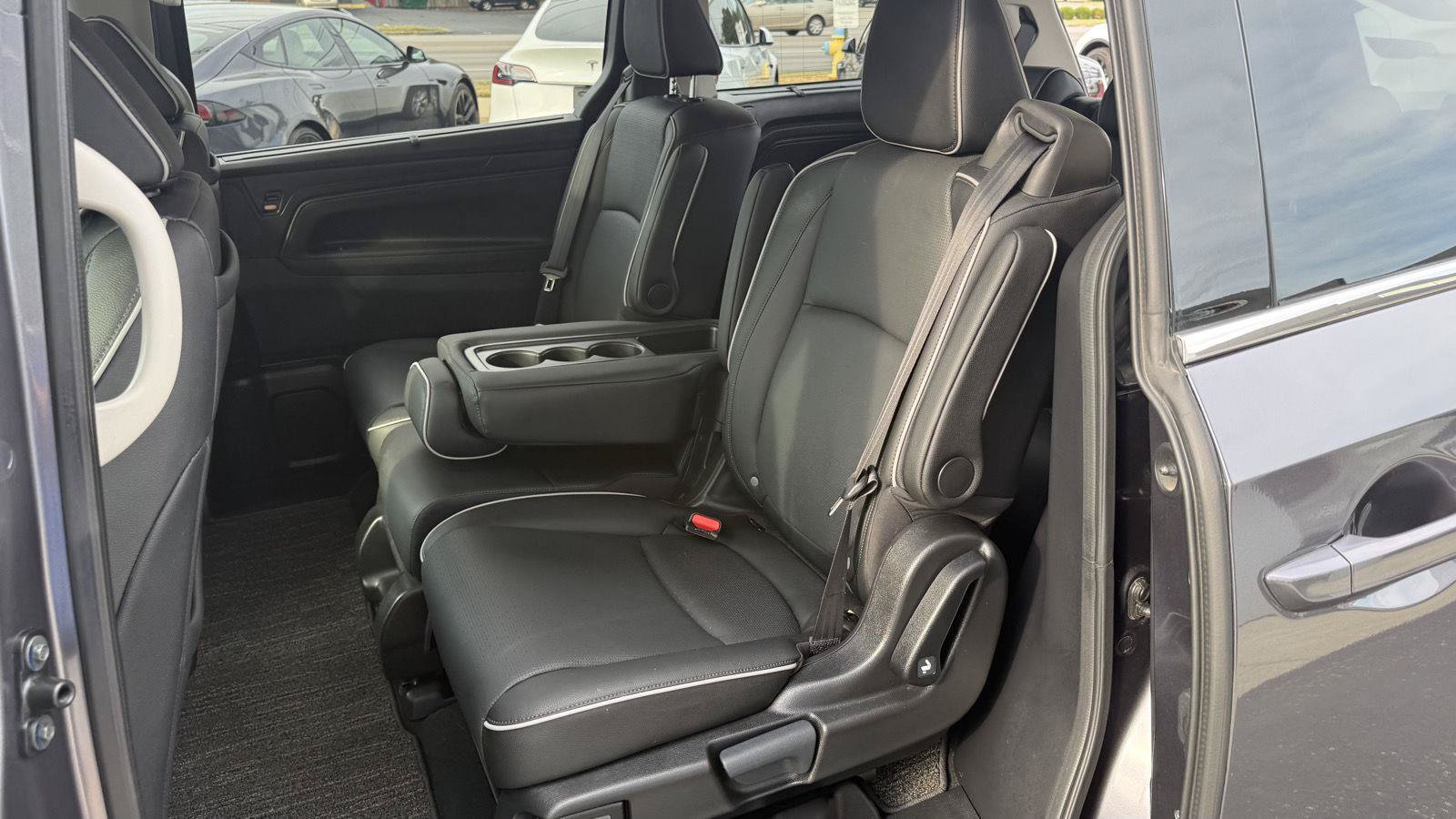 Used 2026 Honda Odyssey Elite image 38