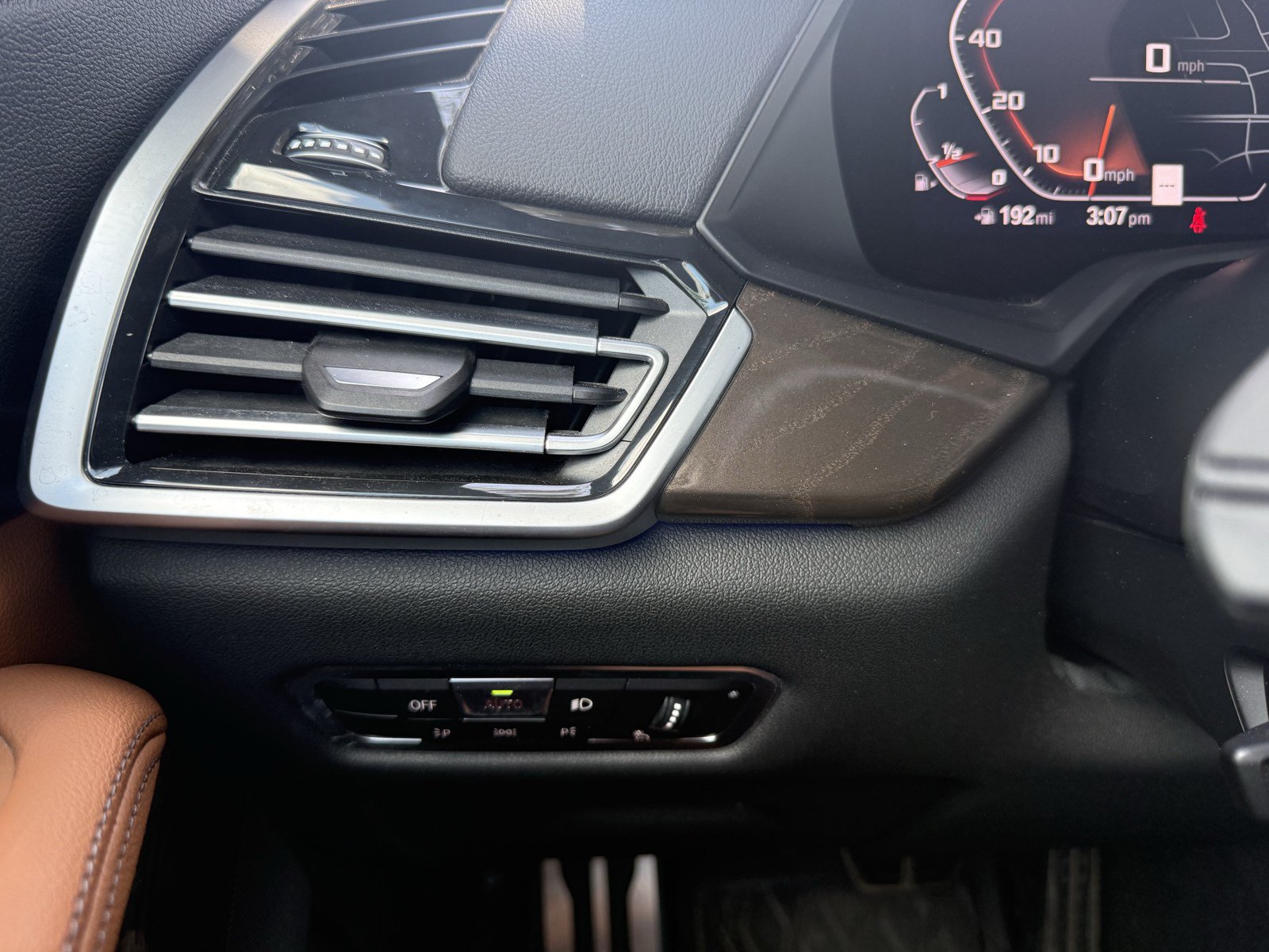 Used 2022 BMW X5 M50i AWD/4WD image 25