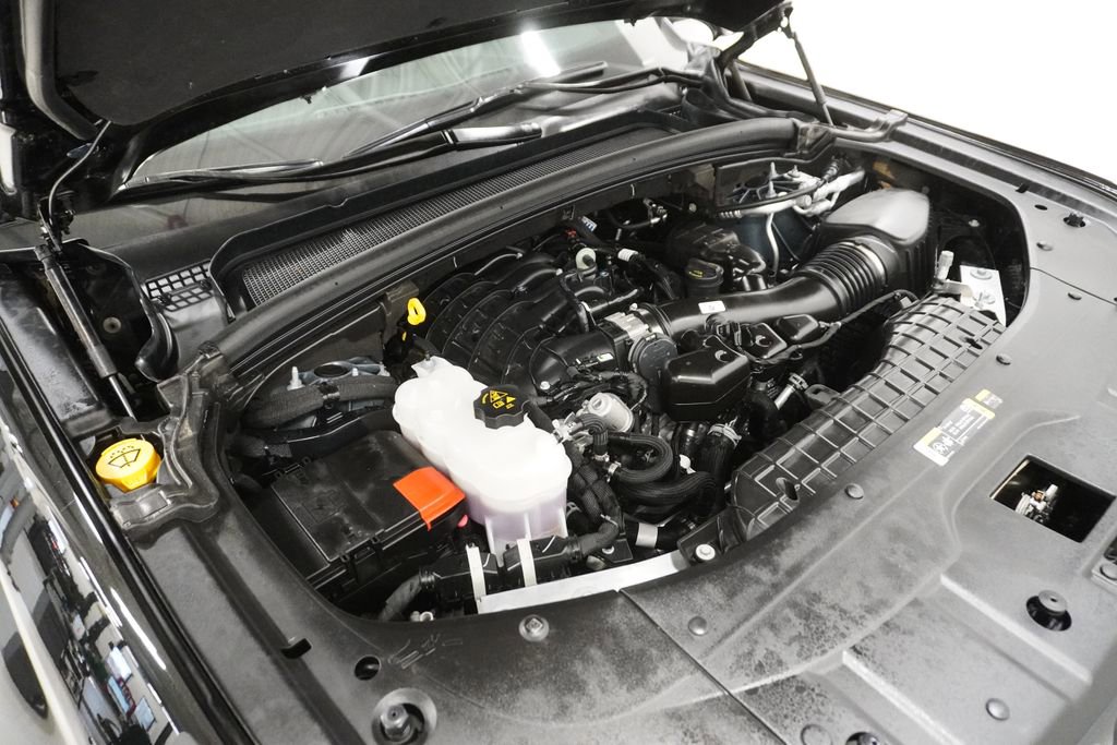 New 2025 Jeep Grand Cherokee L Laredo w/ Luxury Tech Group I image 5