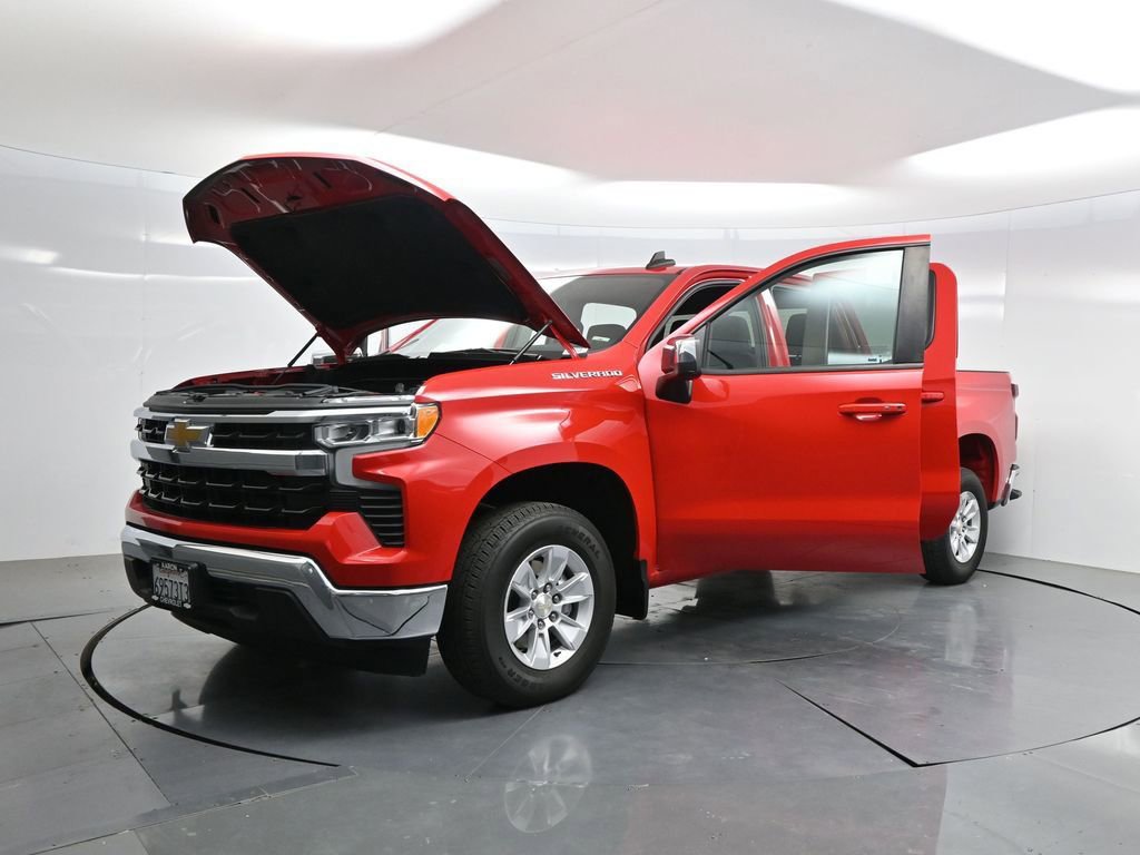 Used 2022 Chevrolet Silverado 1500 LT image 44