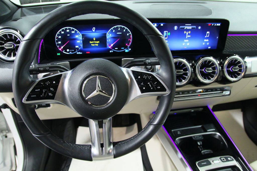 Certified 2025 Mercedes-Benz GLB 250 4MATIC image 20