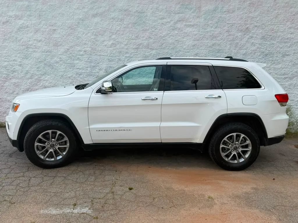 Used 2015 Jeep Grand Cherokee Limited AWD/4WD image 5