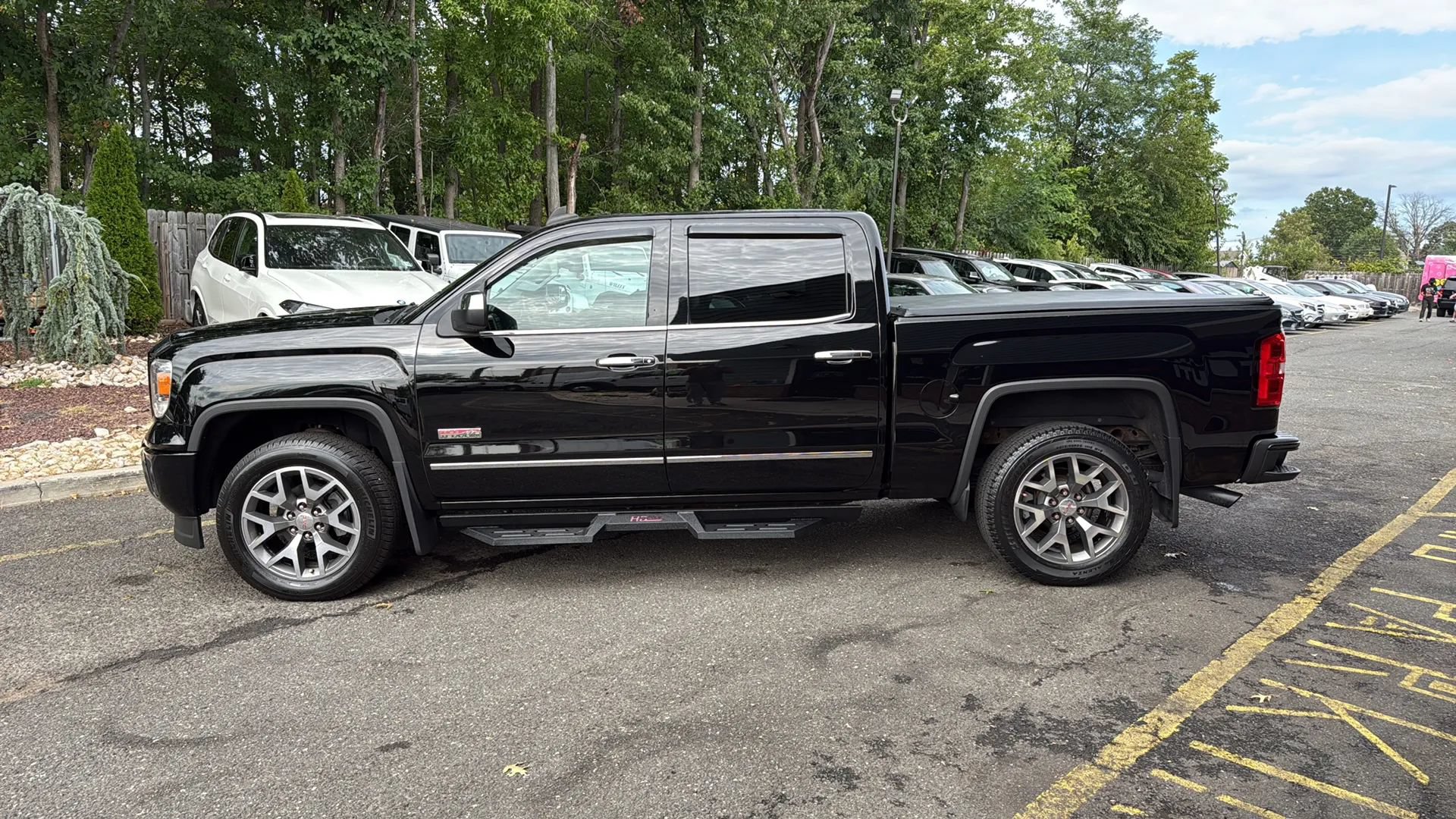 Used 2015 GMC Sierra 1500 SLT AWD/4WD image 8