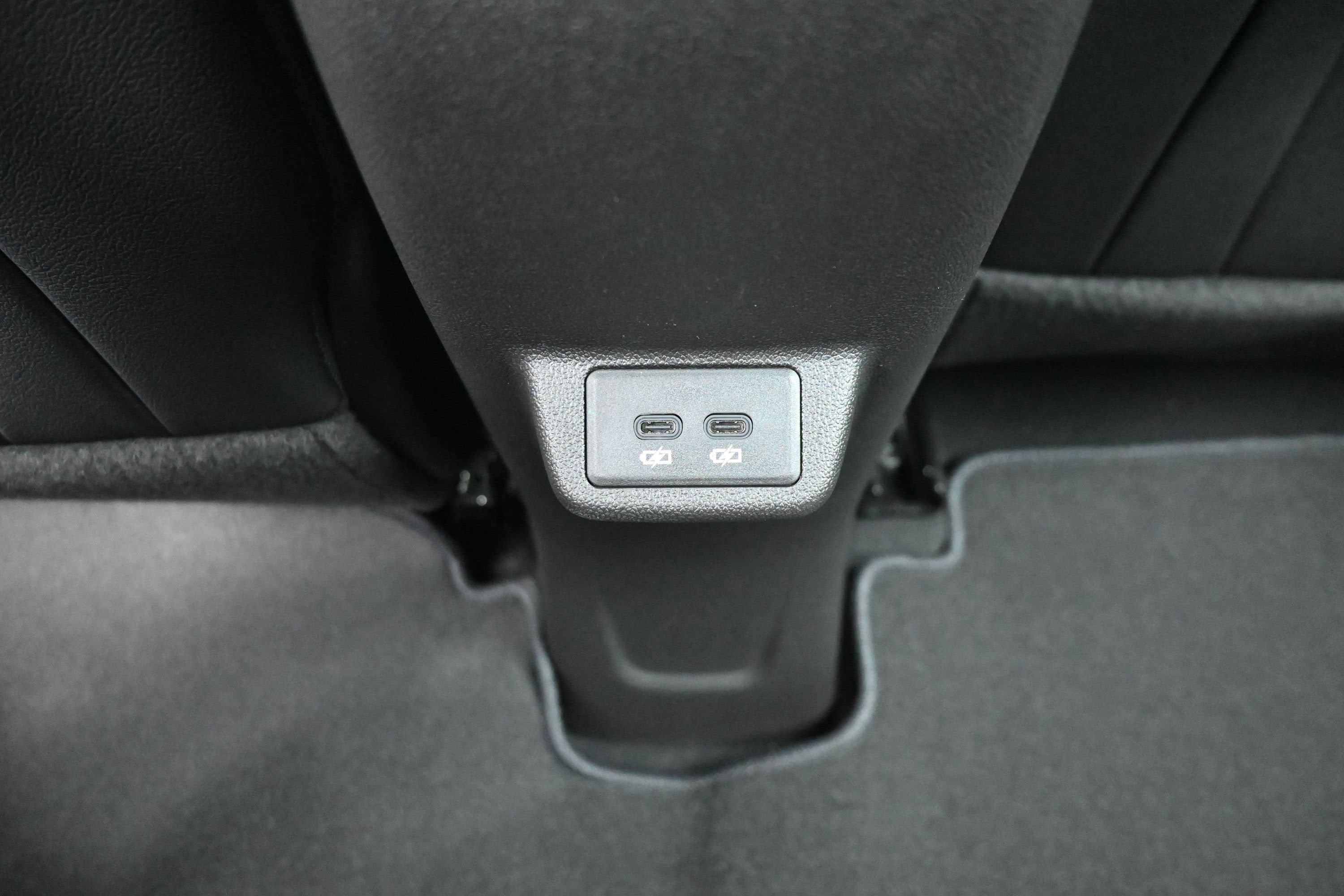 New 2027 Chevrolet Bolt RS w/ Technology Package FWD image 23