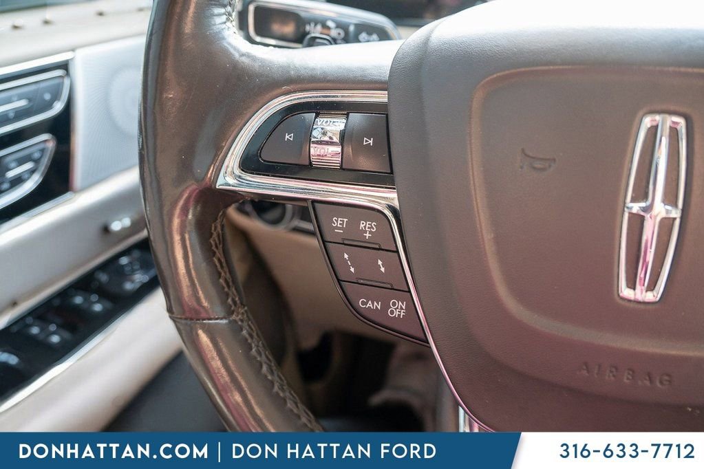 Used 2020 Lincoln Navigator Reserve w/ Luxury Package image 10