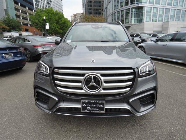 Used 2025 Mercedes-Benz GLS 450 4MATIC image 6