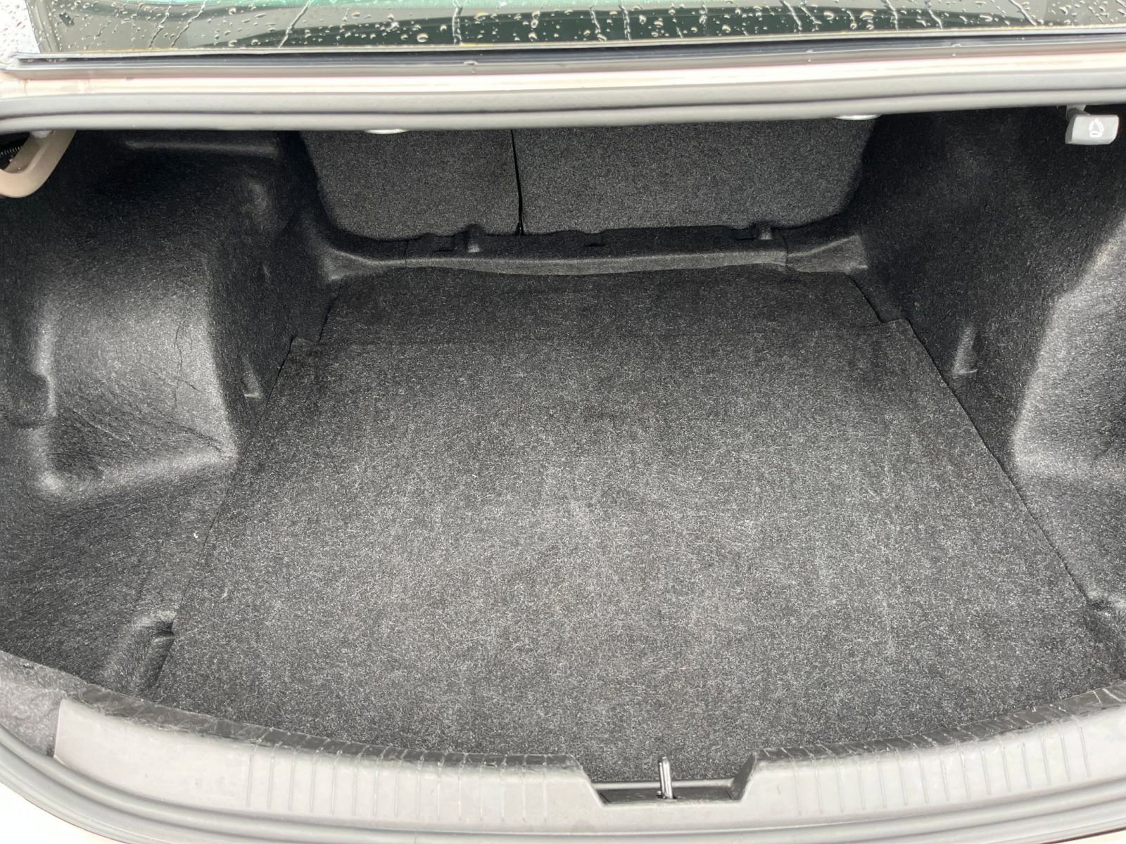 Used 2024 Chevrolet Malibu LT image 33