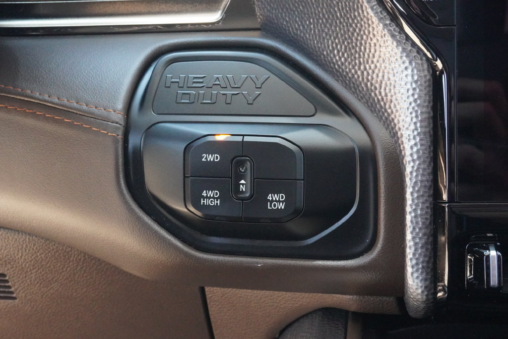 Used 2025 RAM 3500 Longhorn AWD/4WD image 19
