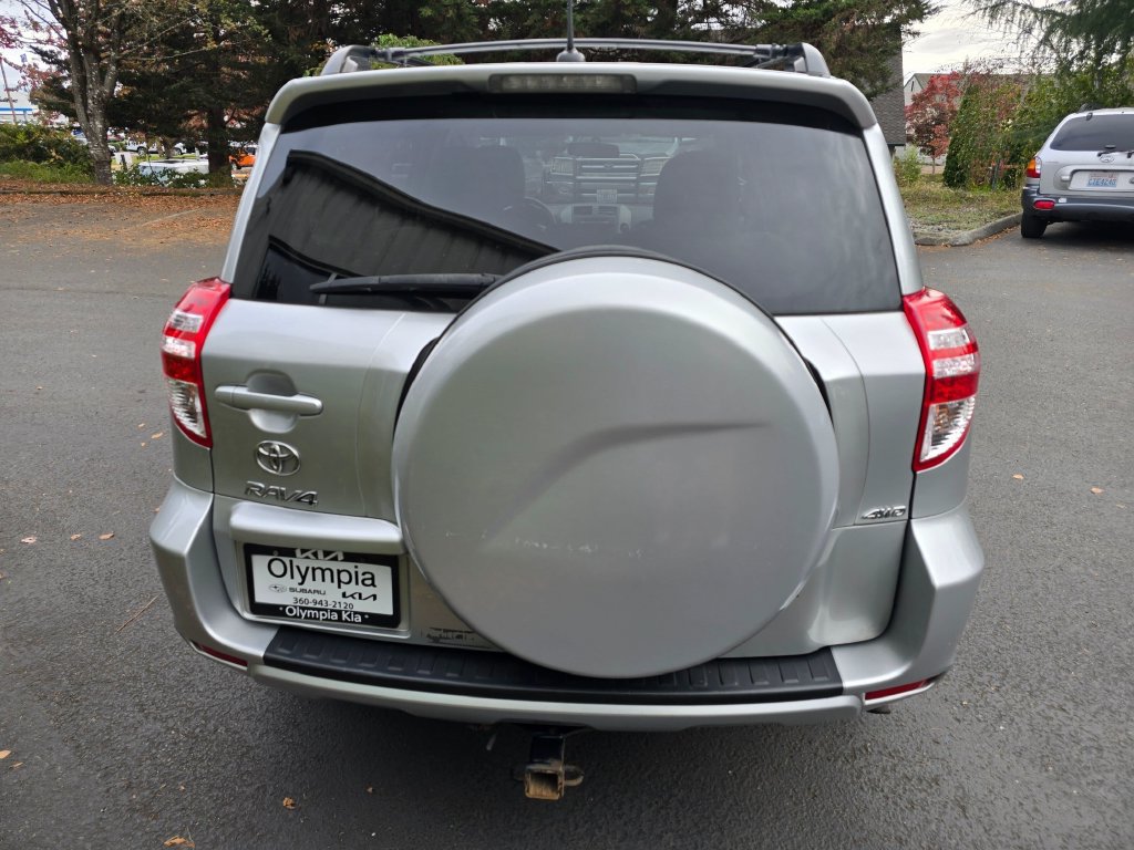 Used 2012 Toyota RAV4 4WD V6 w/ Tow Prep Pkg image 4