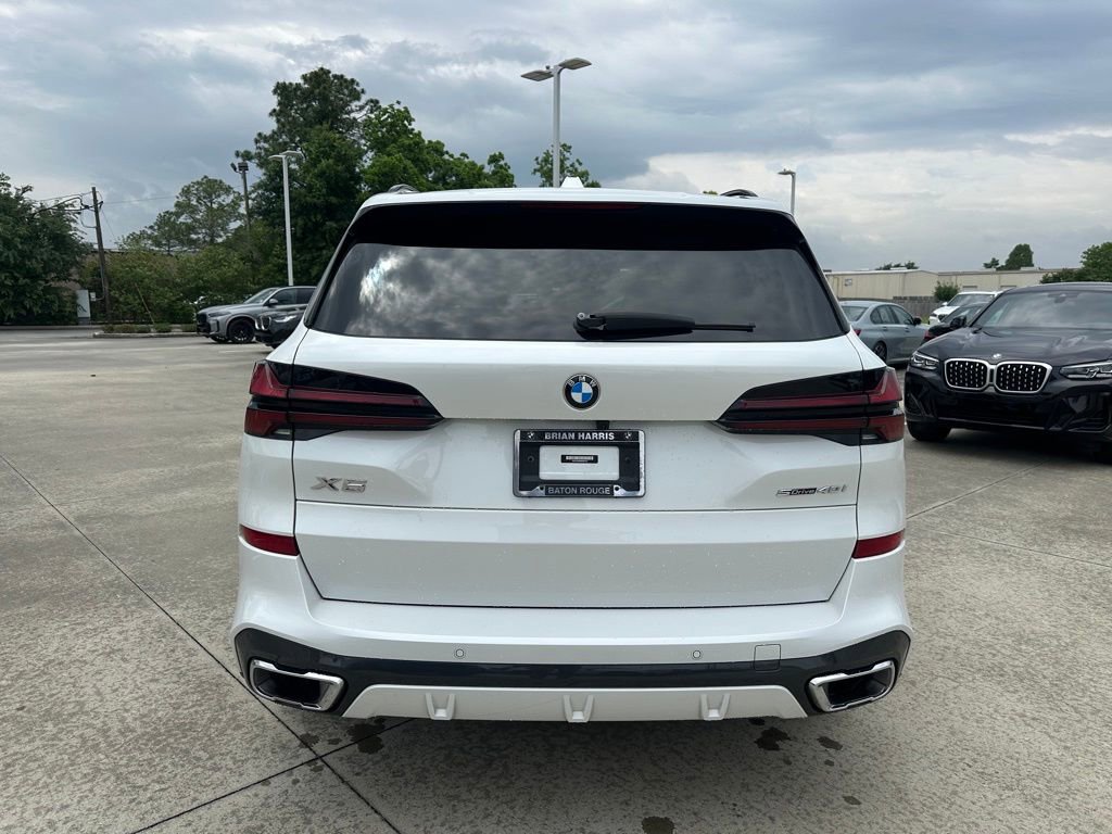 Certified 2024 BMW X5 sDrive40i w/ M Sport Package RWD image 4
