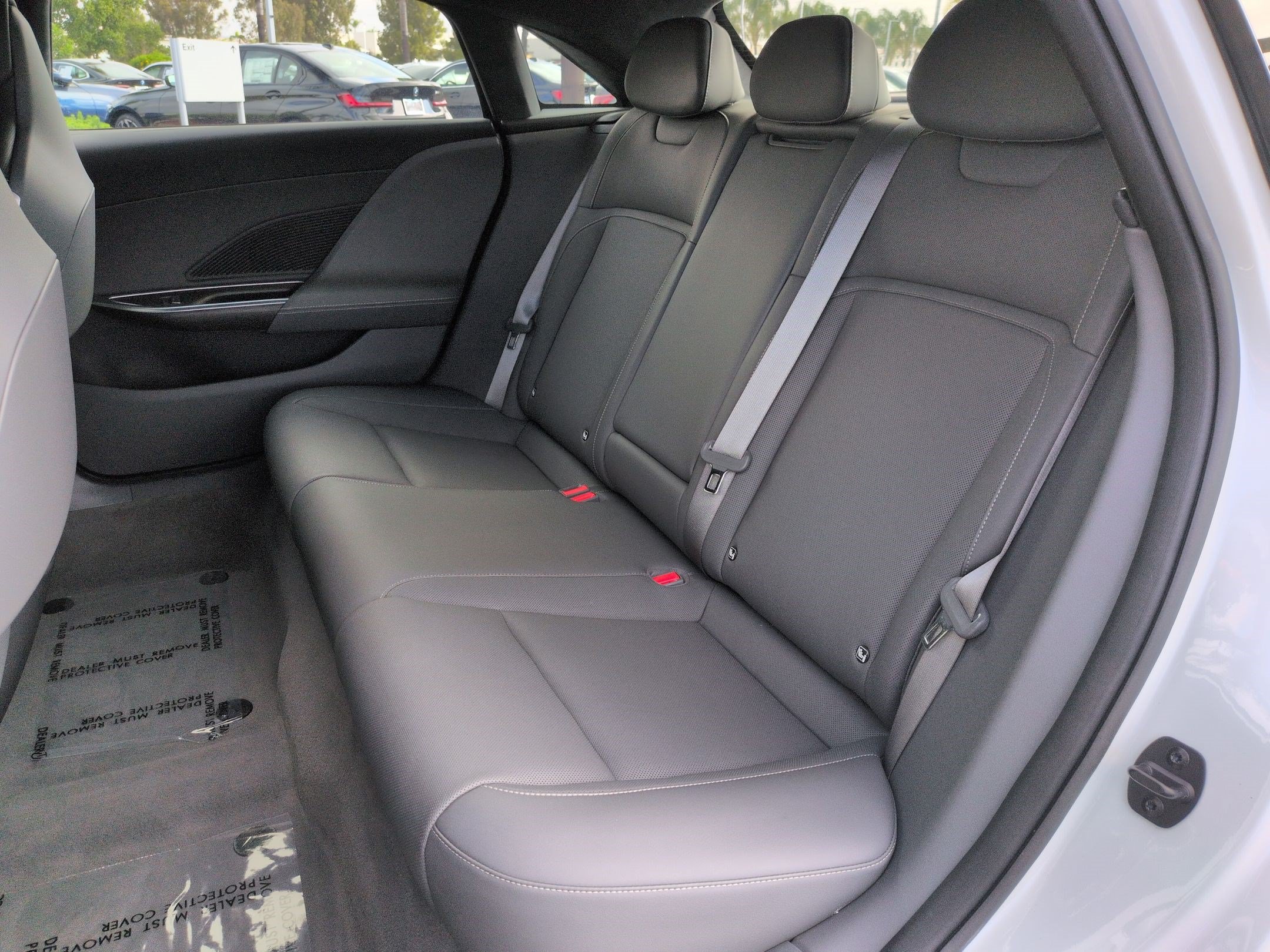 Used 2024 Lucid Air Touring AWD/4WD image 30