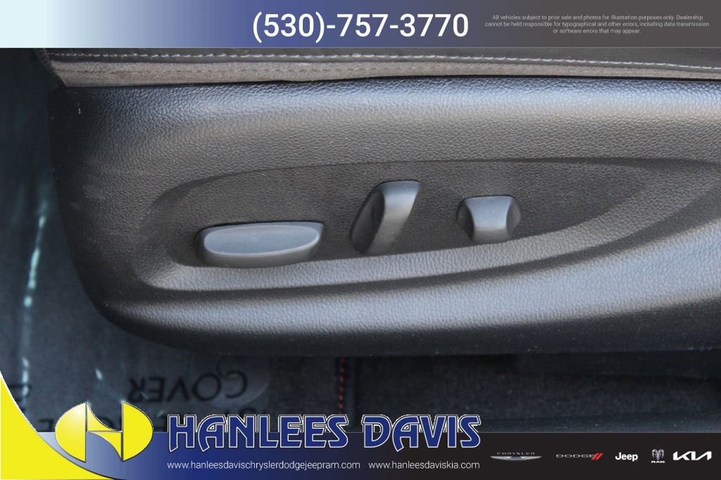 Used 2015 Chevrolet SS image 13