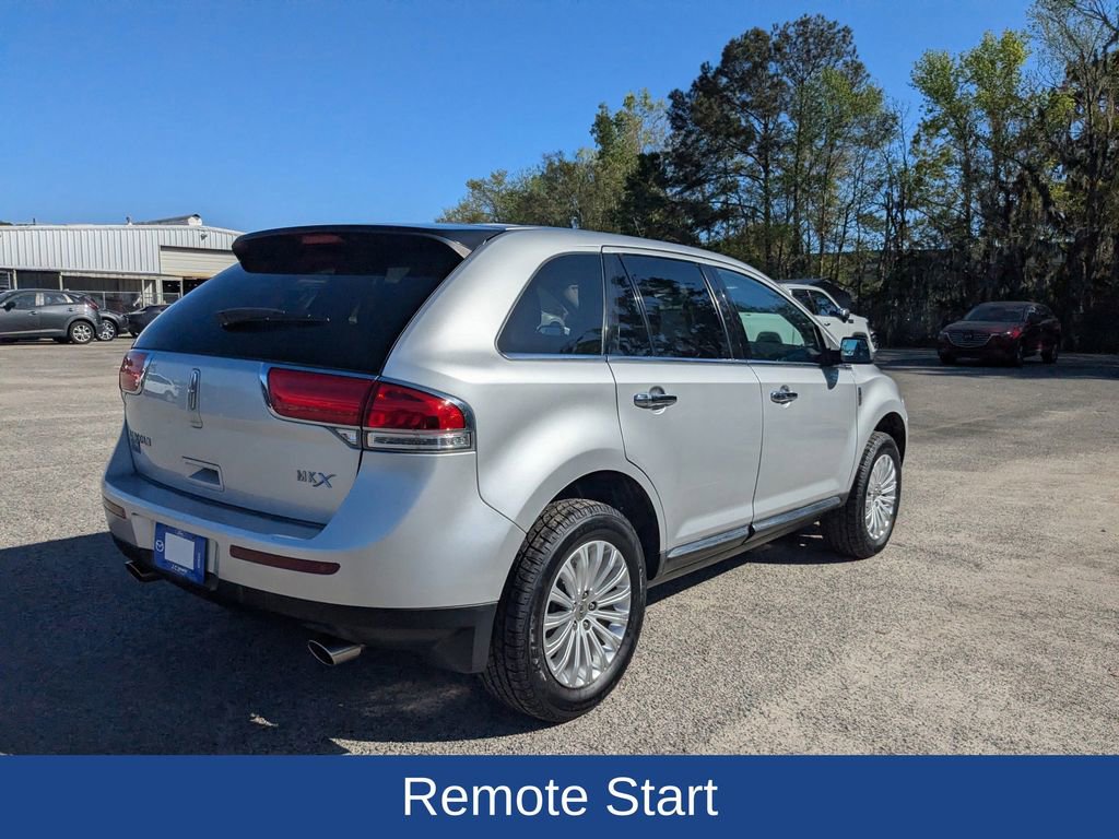 Used 2015 Lincoln MKX FWD image 4