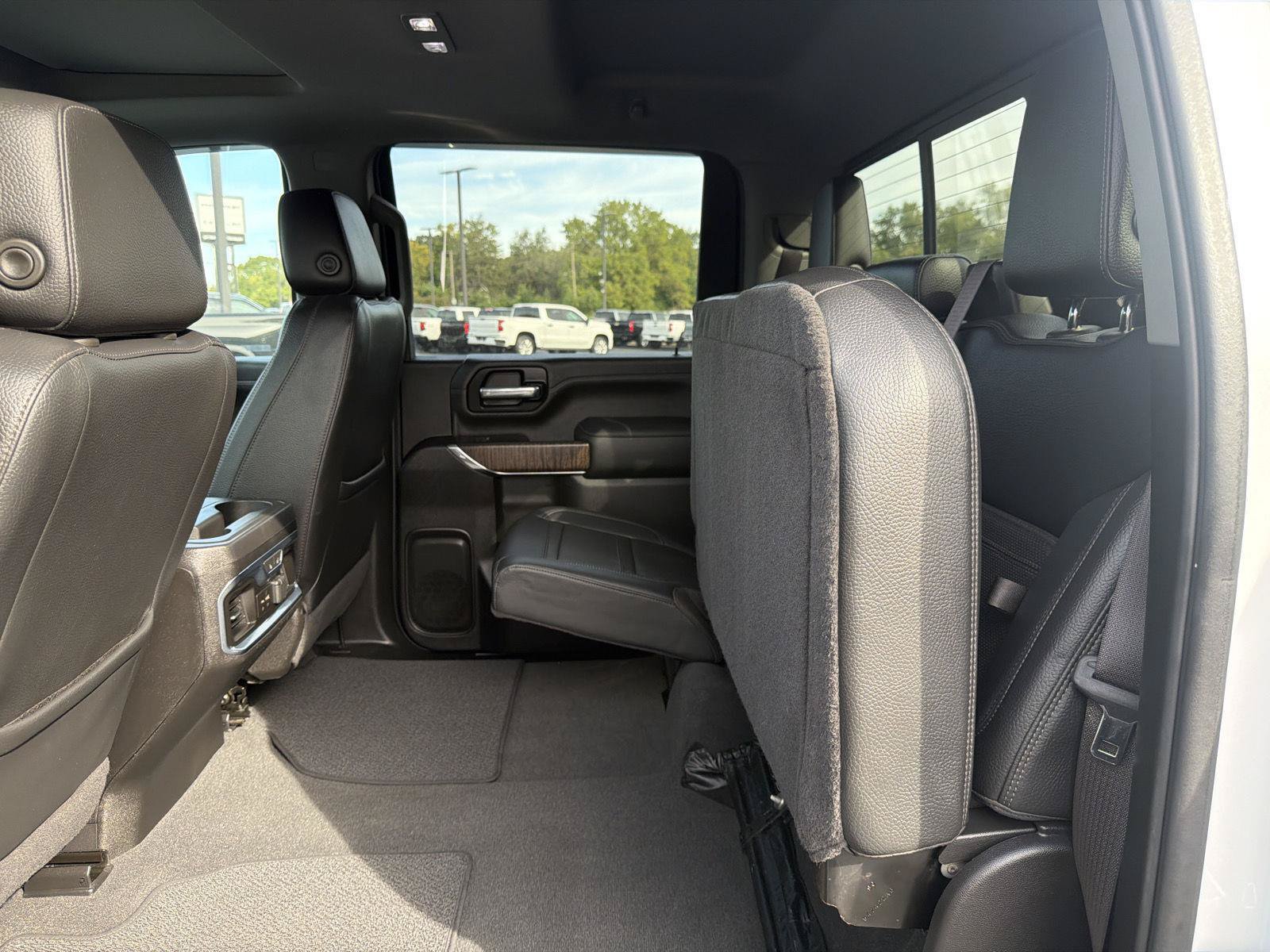 Used 2023 GMC Sierra 3500 Denali w/ Denali Ultimate Package AWD/4WD image 46