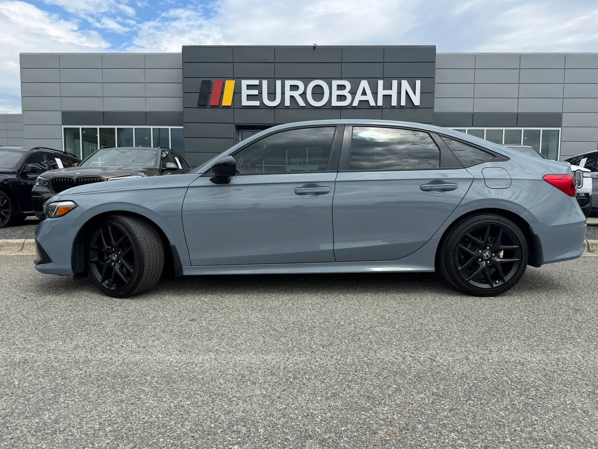 Used 2022 Honda Civic Sport image 2