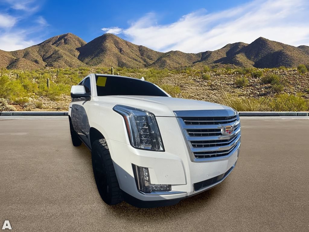 Used 2017 Cadillac Escalade Platinum AWD/4WD image 5