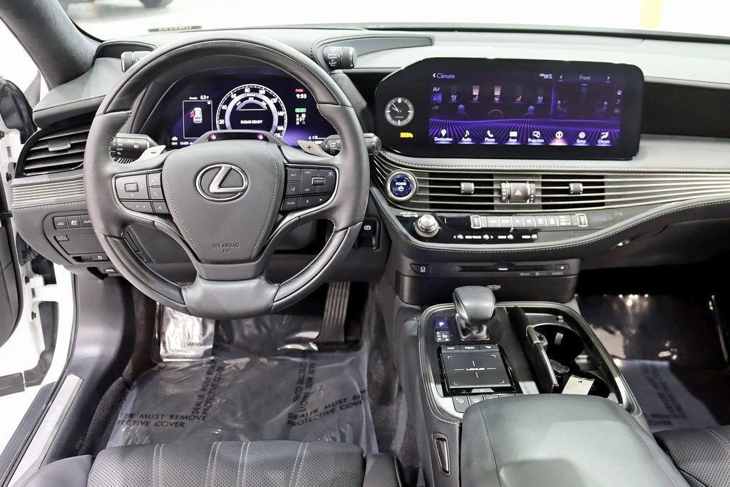 Used 2022 Lexus LS 500h AWD w/ Luxury Package image 16