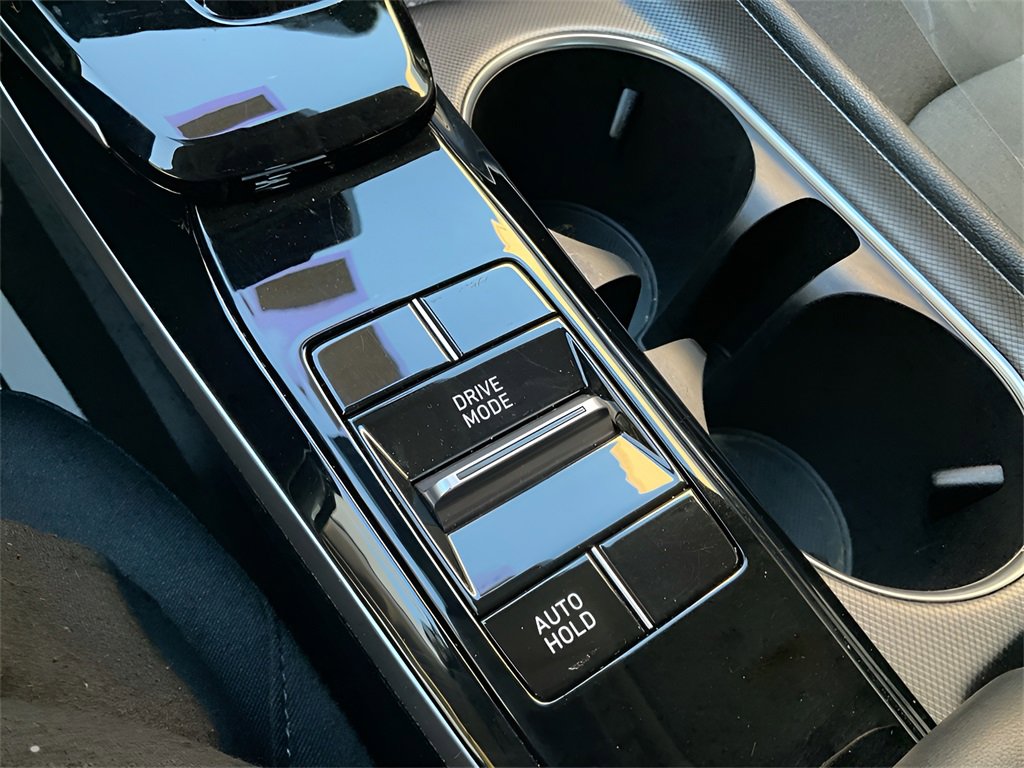 Used 2022 Hyundai Sonata SE image 25