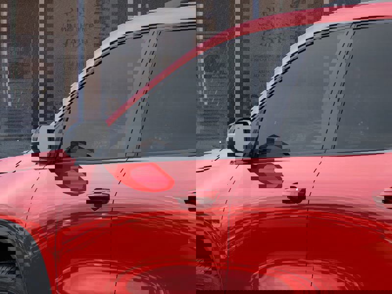 New 2026 Chevrolet Traverse LT w/ Midnight/Sport Edition AWD/4WD image 12