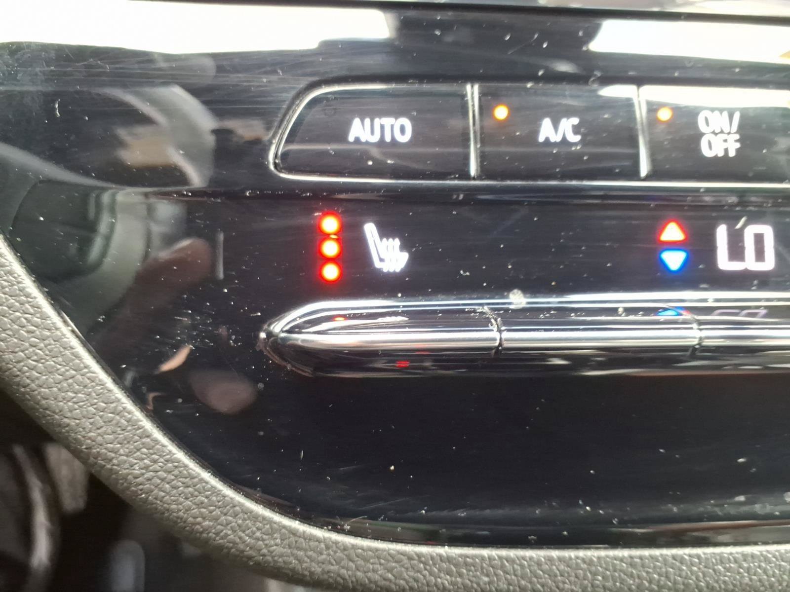 Used 2025 Buick Envista Avenir FWD image 43
