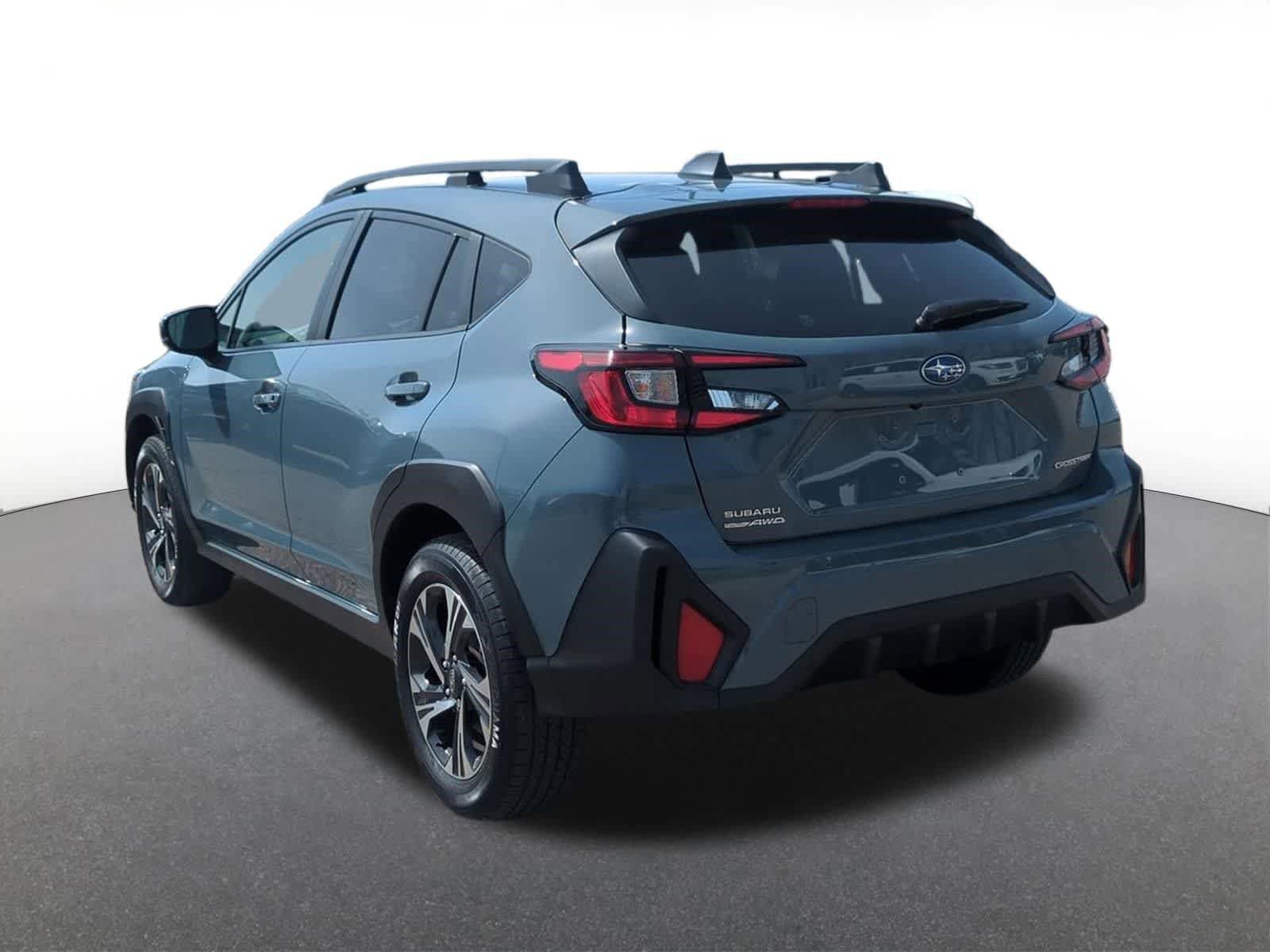 Used 2024 Subaru Crosstrek 2.0i Premium AWD/4WD image 4