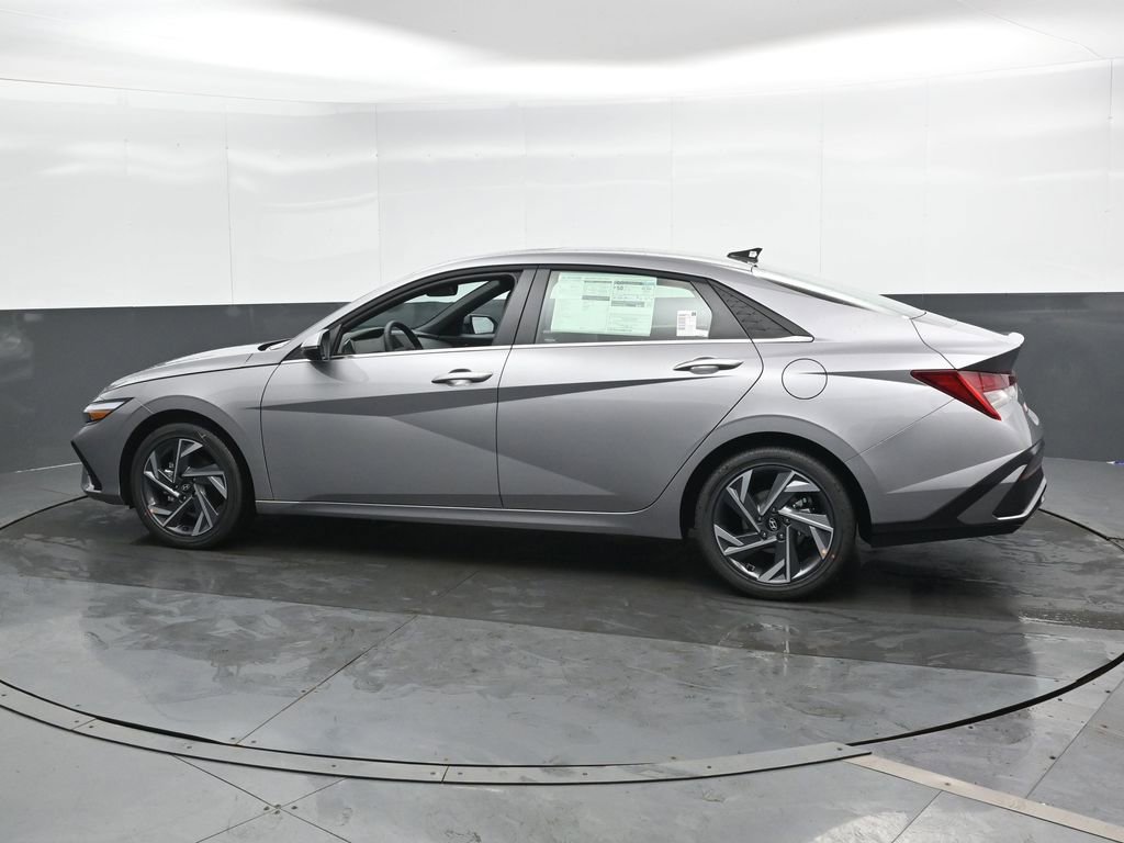 New 2026 Hyundai Elantra Limited w/ Cargo Package image 8