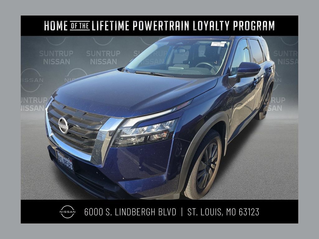 Used 2025 Nissan Pathfinder SV w/ SV Premium Package