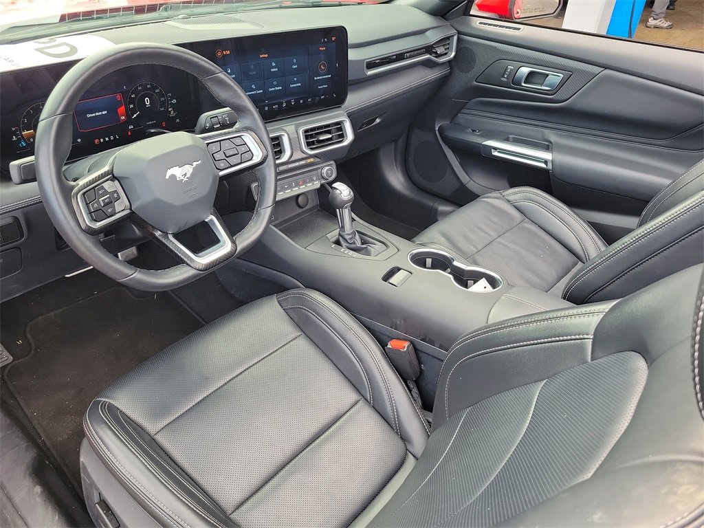 Certified 2025 Ford Mustang Premium image 7