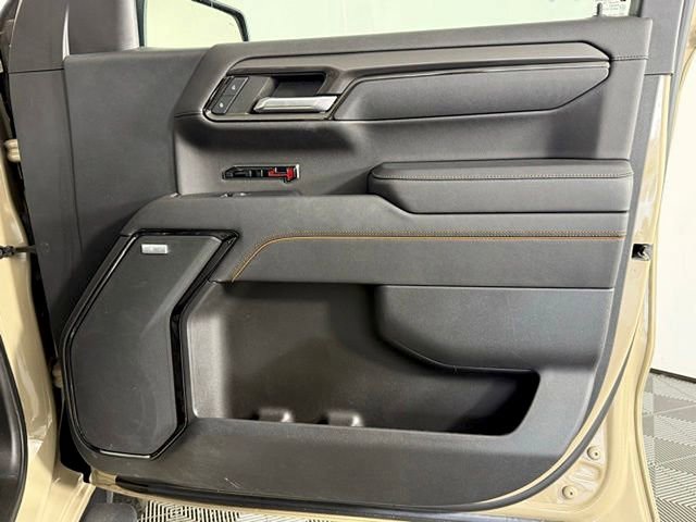 Used 2023 GMC Sierra 1500 AT4 w/ AT4 Premium Package AWD/4WD image 18