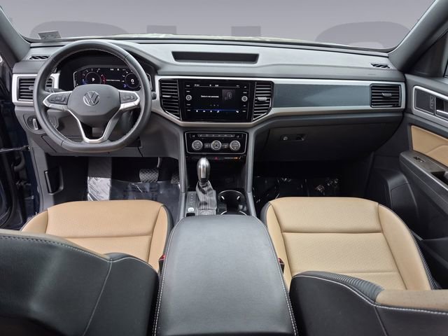 Used 2023 Volkswagen Atlas Cross Sport SE w/ Panoramic Sunroof Package AWD/4WD image 12