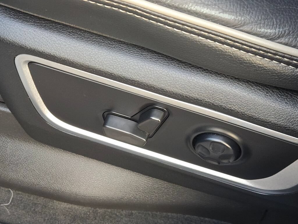 Used 2021 RAM 1500 Laramie w/ Night Edition AWD/4WD image 27