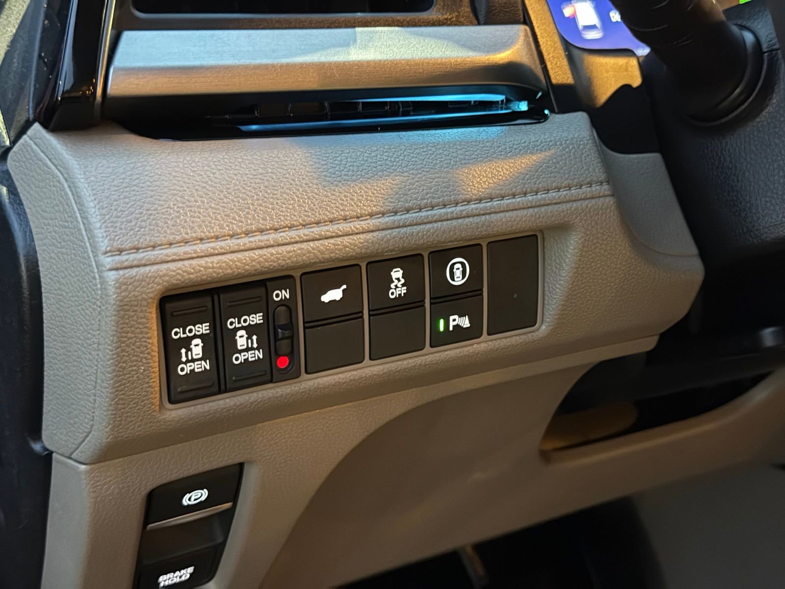 Used 2023 Honda Odyssey Touring image 15