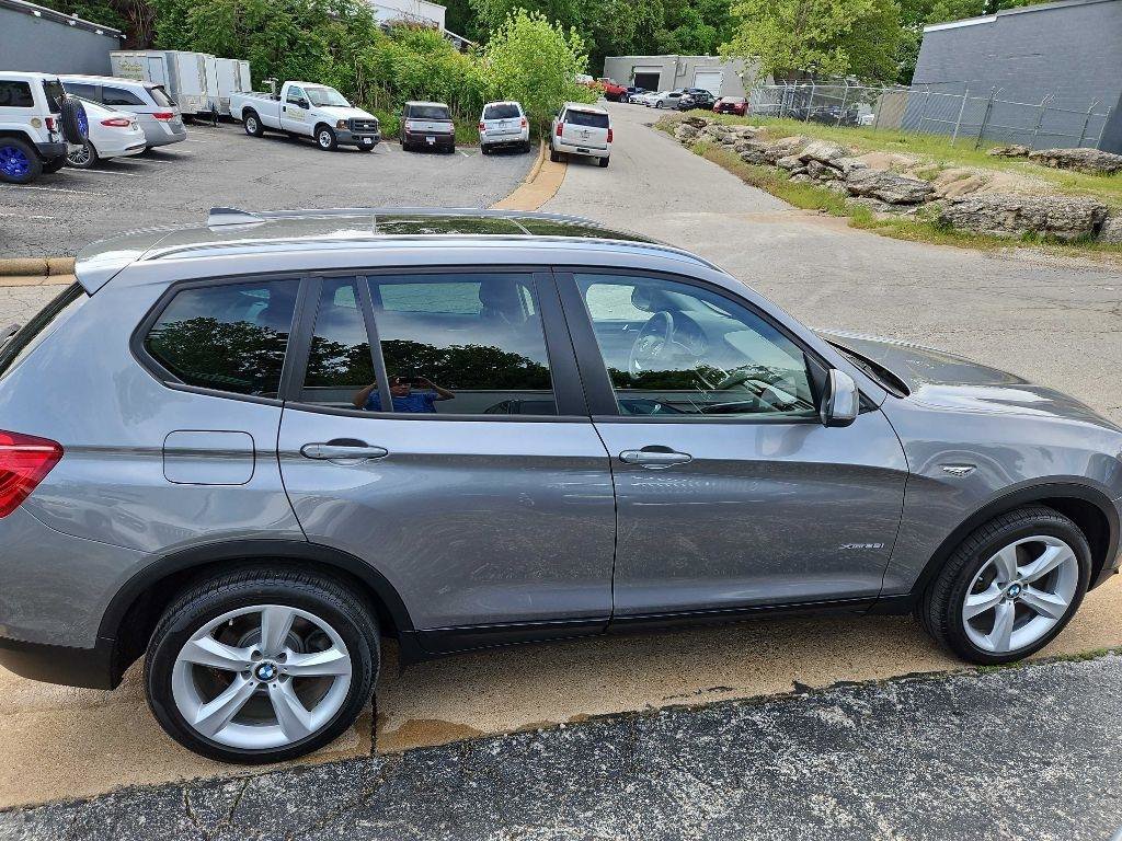 Used 2017 BMW X3 xDrive28i AWD/4WD image 21
