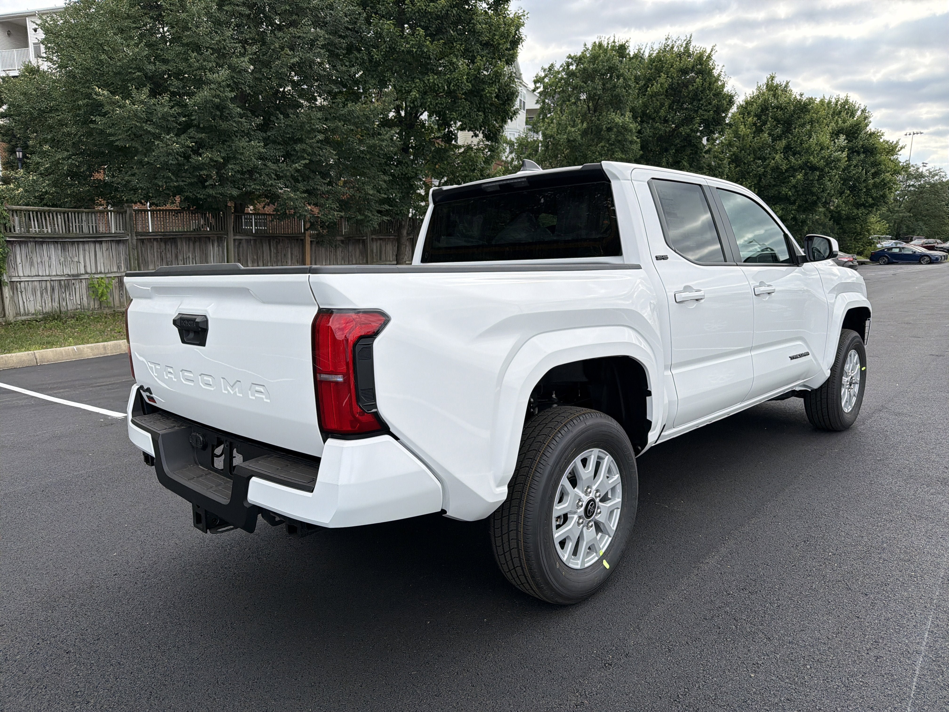 New 2026 Toyota Tacoma SR5 AWD/4WD image 4