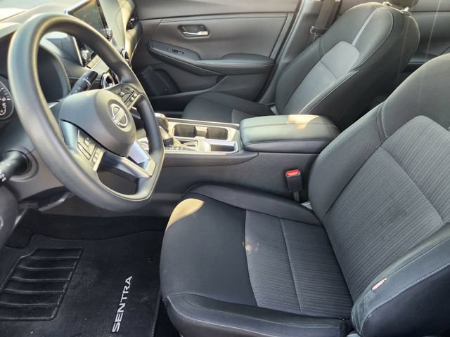 Used 2025 Nissan Sentra SV FWD image 13