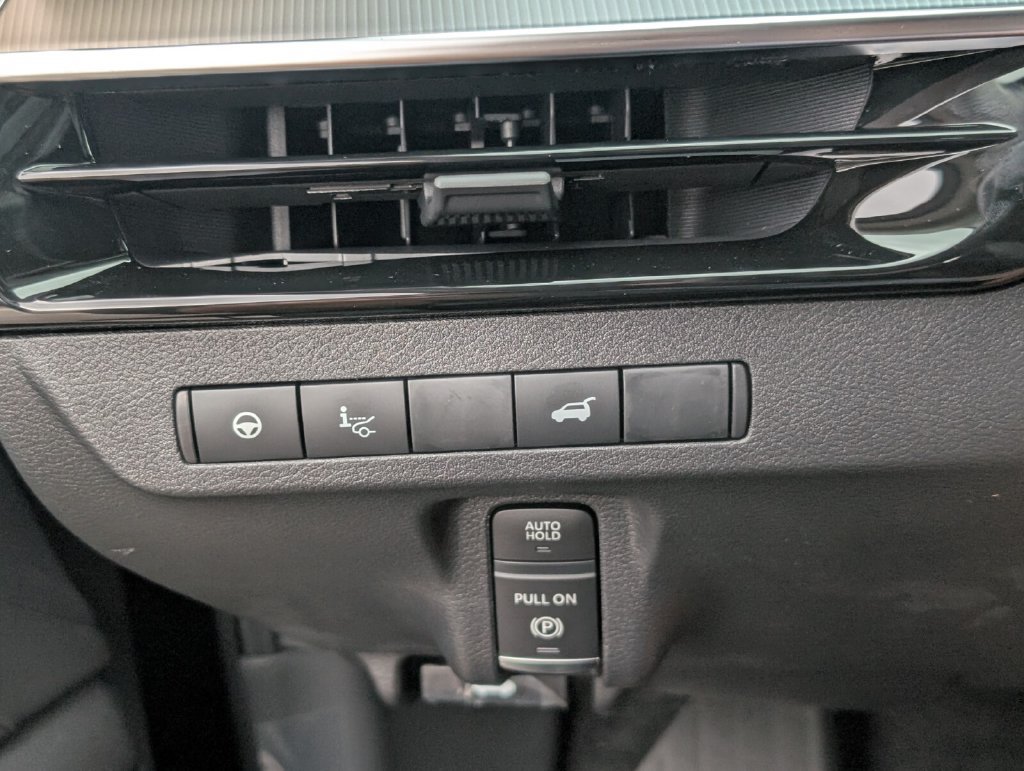 New 2026 Nissan Murano Platinum w/ Technology Package AWD/4WD image 23