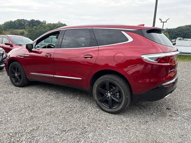 Used 2024 Buick Enclave Essence w/ Sport Touring Edition AWD/4WD image 3