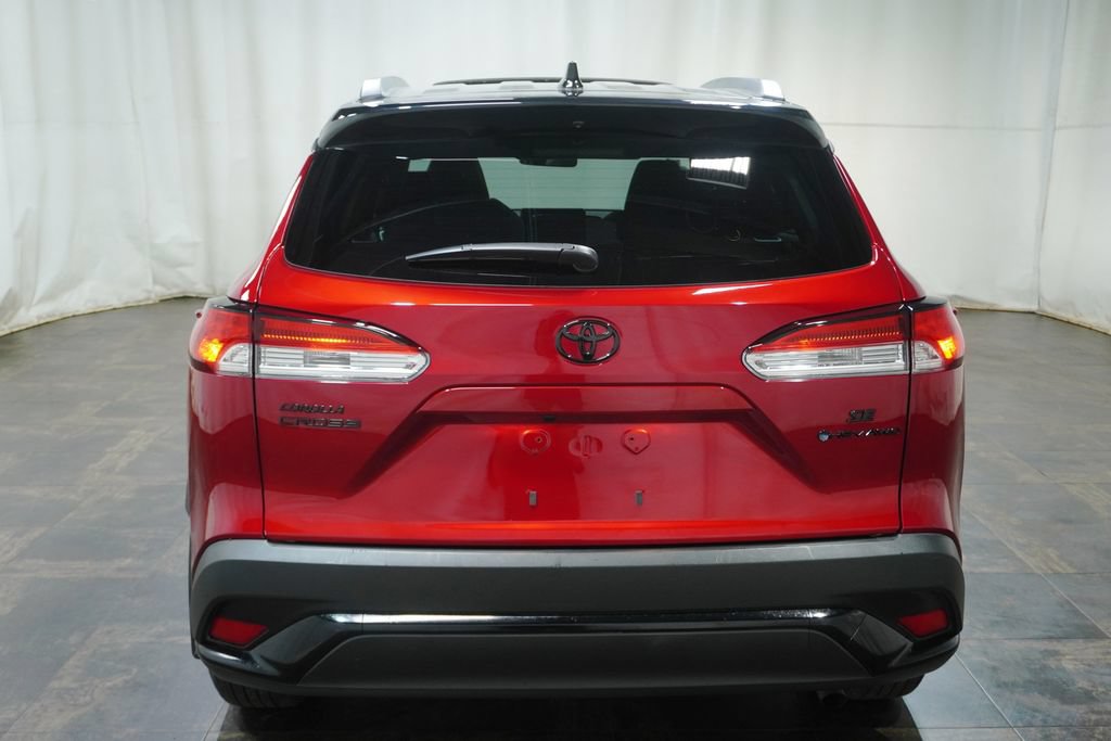 Used 2025 Toyota Corolla Cross AWD Hybrid w/ Moonroof Package image 5