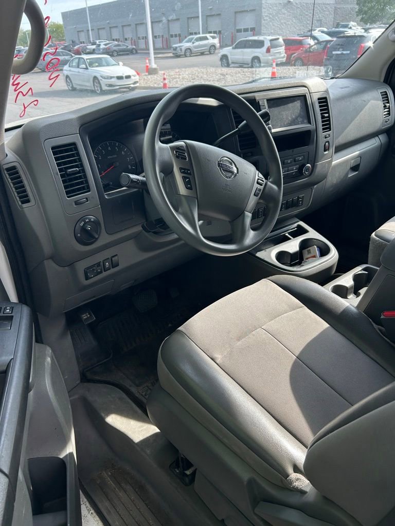 Used 2021 Nissan NV 2500 SV w/ Back Door Glass Package RWD image 6