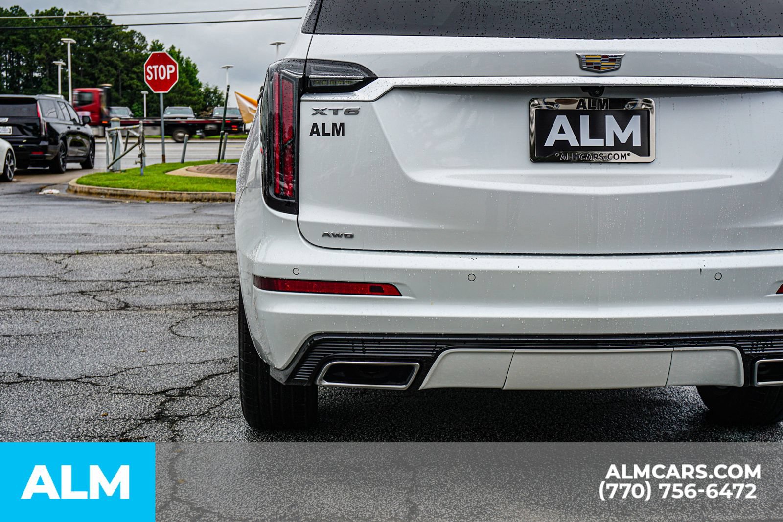 Used 2023 Cadillac XT6 Sport w/ Technology Package AWD/4WD image 16