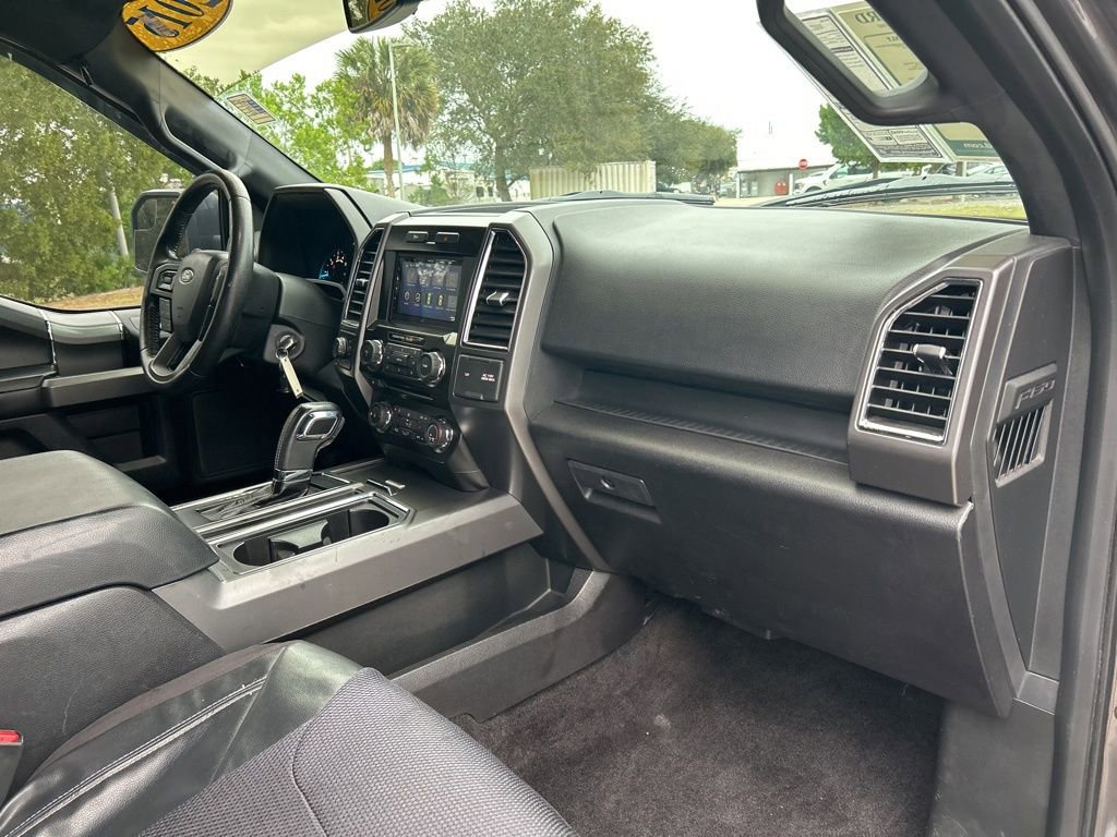 Used 2015 Ford F150 XLT w/ Equipment Group 302A Luxury image 40