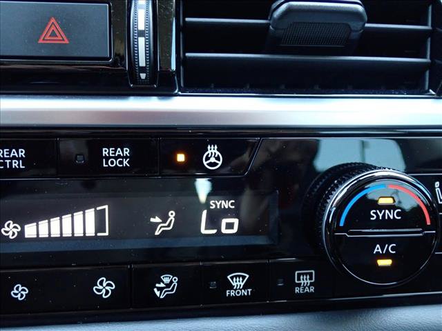 Used 2023 Nissan Pathfinder SL AWD/4WD image 20