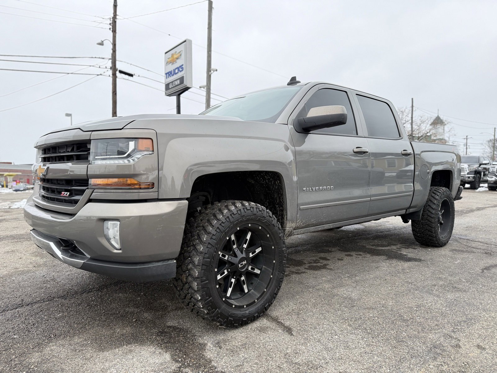 Used 2017 Chevrolet Silverado 1500 LT w/ All Star Edition image 2