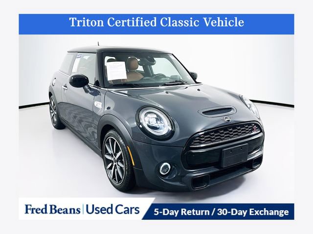 Used 2021 MINI Cooper S image 1