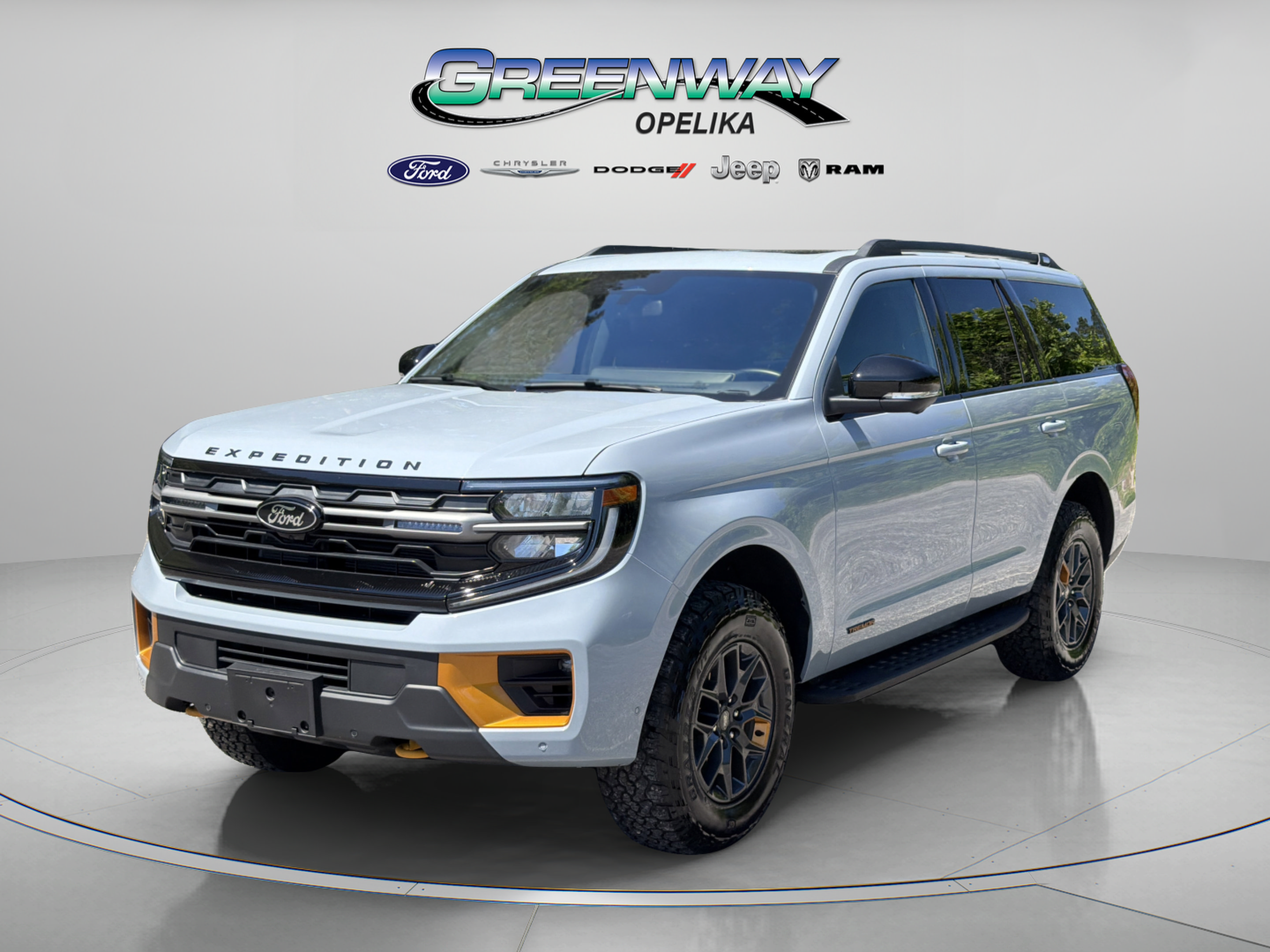 Used 2025 Ford Expedition Tremor AWD/4WD image 13