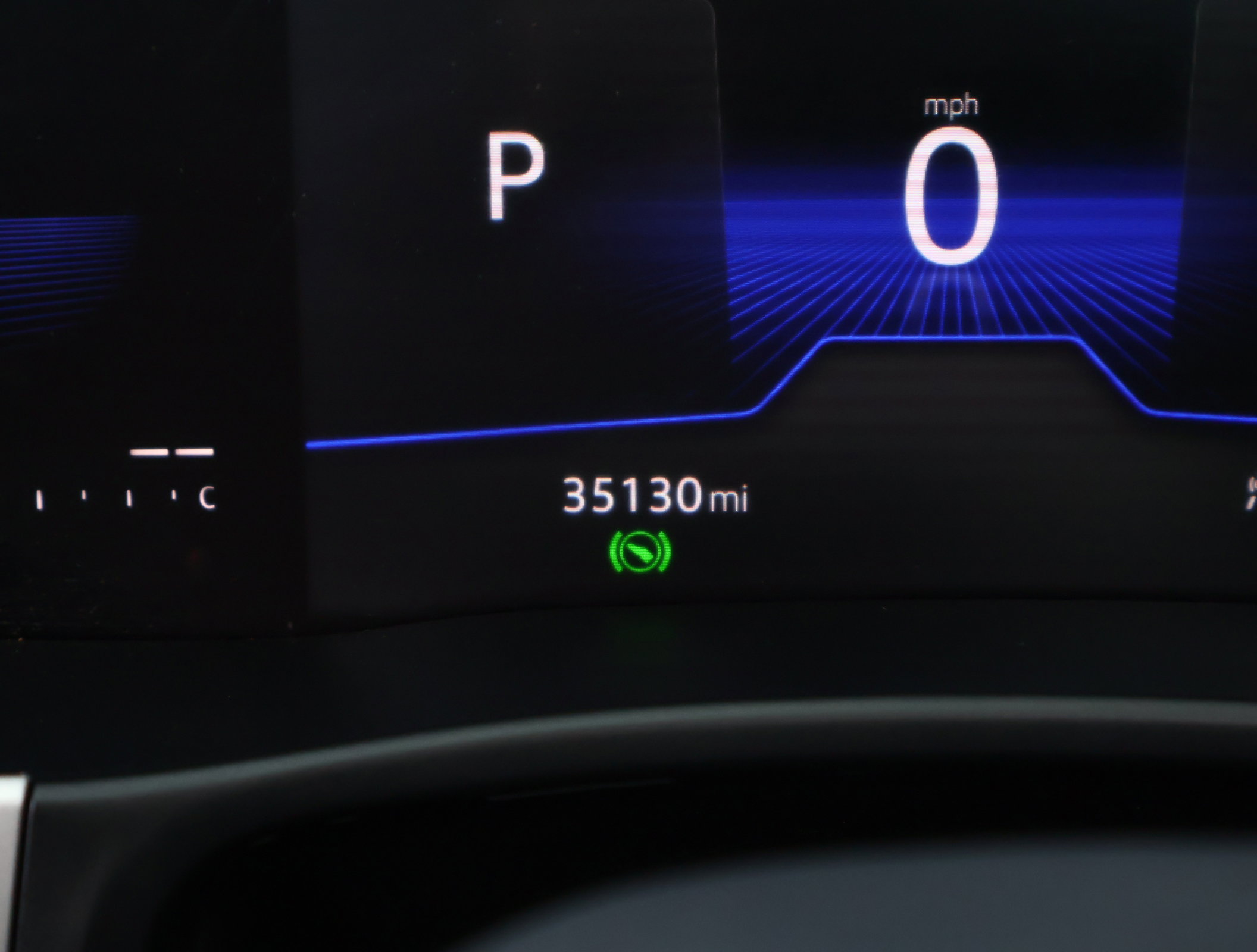 Used 2022 Volkswagen Atlas SE image 4