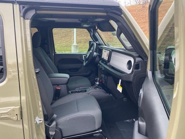 New 2026 Jeep Wrangler Willys AWD/4WD image 28