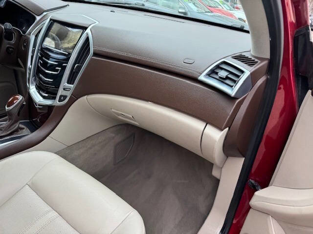 Used 2013 Cadillac SRX Luxury w/ Driver Awareness Package FWD image 30